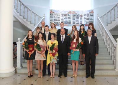 Глава Рязани Андрей Кашаев вручил поощрительные премии студентам рязанских вузов
